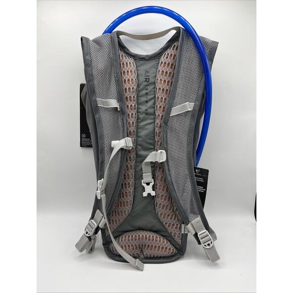 CamelBak Womens HydroBak Hydration Pack backpack Gray Silver 70 oz Hiking NEW main image 4